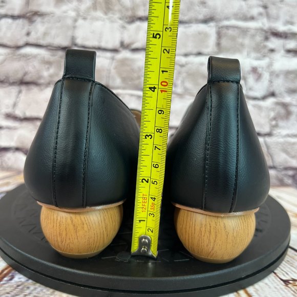 Journee Collection Women's Solid Black Slip On Pointed Toe Ball Heels Size 10 - Picture 3 of 9